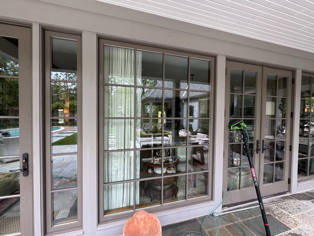 Large Home Window Cleaning Done Right in Mission Hills — Alternative Window Cleaning